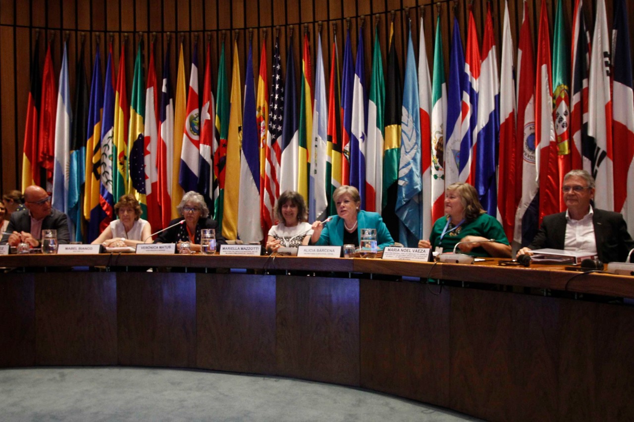 Xiv Conferencia Regional Sobre La Mujer De América Latina Y El Caribe