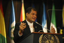 Conferencia Magistral Del Presidente De Honduras Juan Orlando